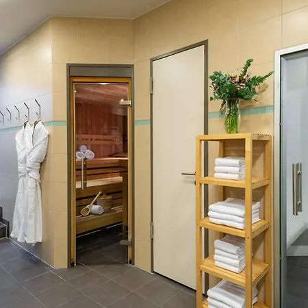 Leonardo Royal Alexanderplatz 4* Berlino