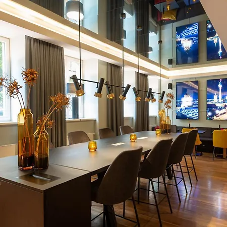 Hotel Leonardo Royal Alexanderplatz Berlino