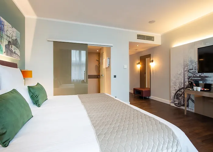 Leonardo Royal Alexanderplatz 4* Berlin