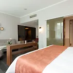 Leonardo Royal Alexanderplatz 4*