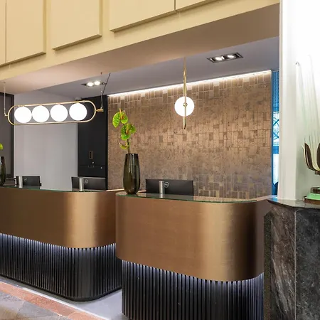 Leonardo Royal Alexanderplatz 4* Berlin