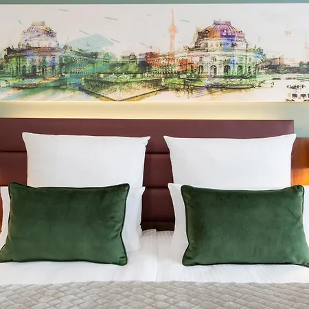 Leonardo Royal Alexanderplatz Hotel 4*