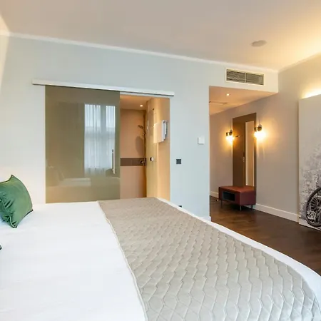 Leonardo Royal Alexanderplatz Ξενοδοχείο 4*