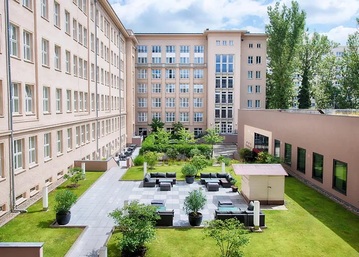 레오나르도 로열 알렉산더플라츠