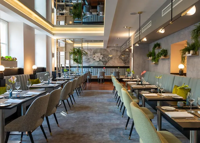 Leonardo Royal Alexanderplatz 4* Берлин